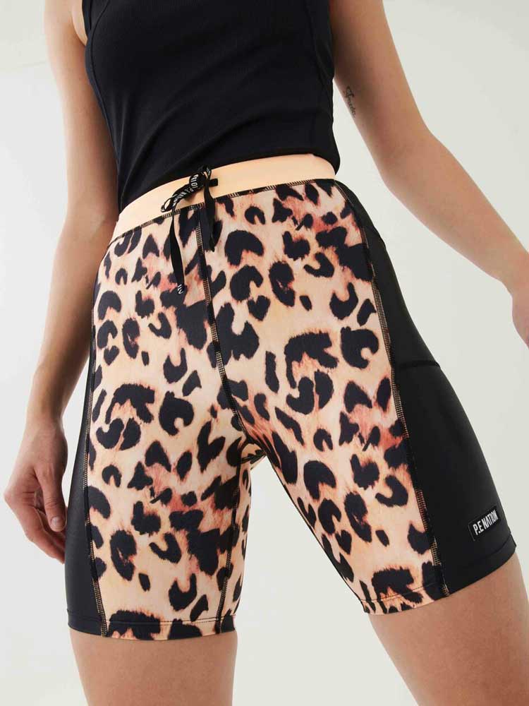 Game Changer Short - Image 3