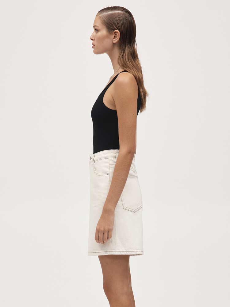 Relaxed Jean Short Ecru - Image 3